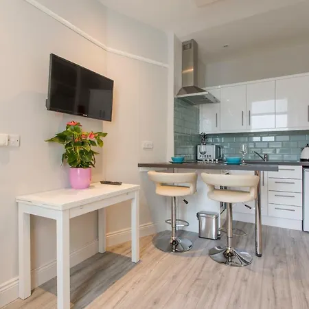 D-6 Apartament