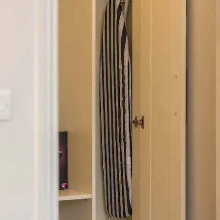 Apartment D-6